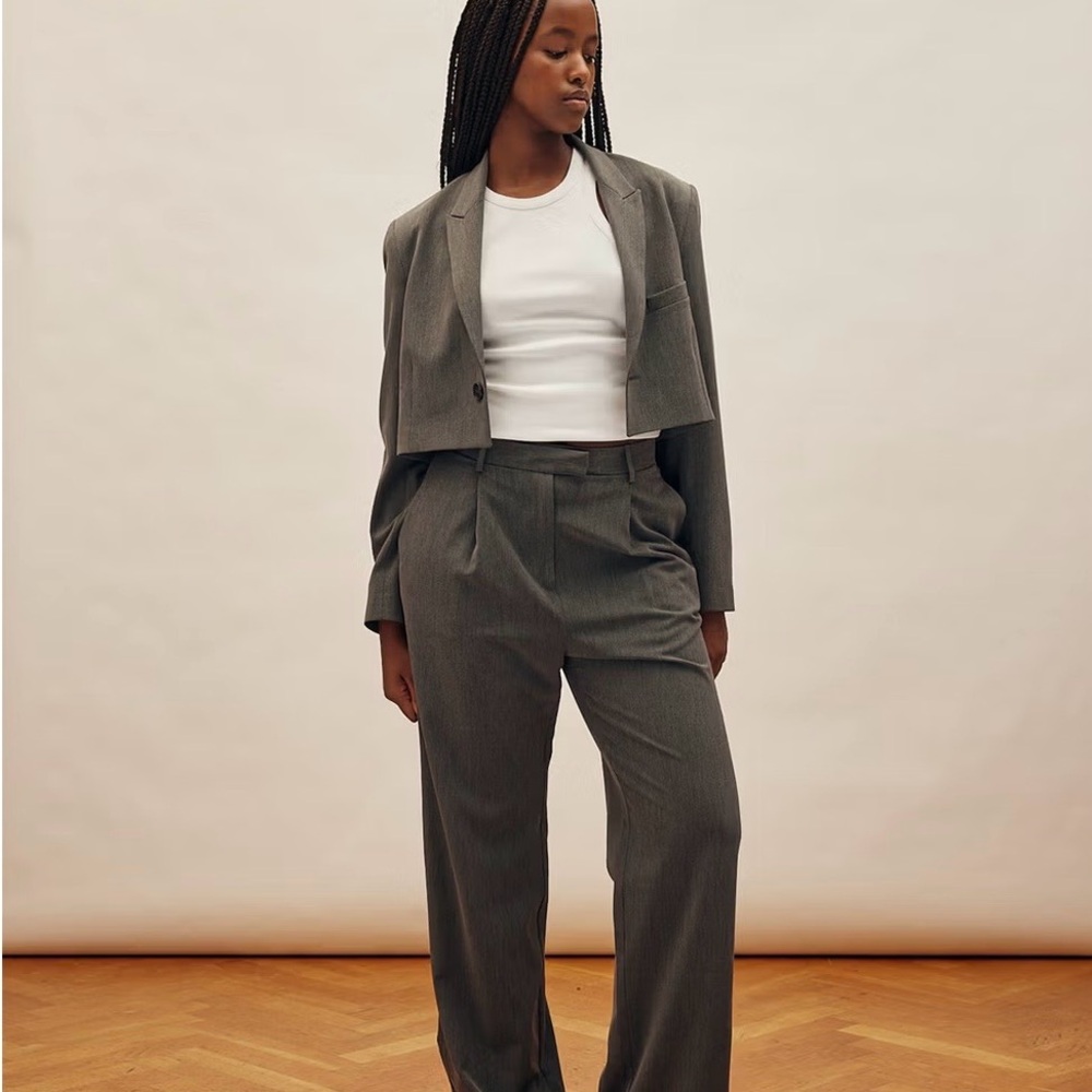 Djerf Avenue Favorite Pants Grey